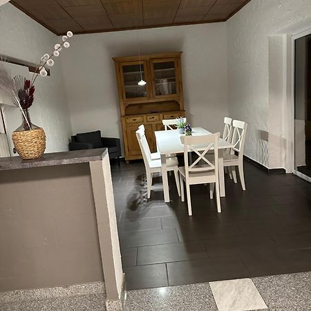 Ankas Ferienwohnung 2 Bexbach Exteriör bild